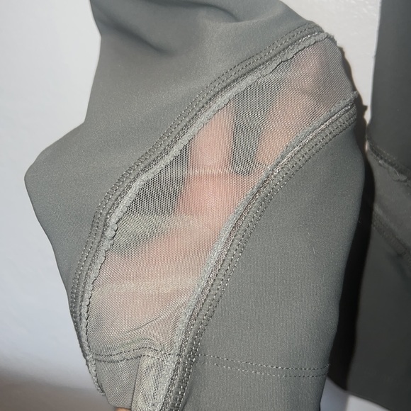 AVIA WORKOUT LEGGINGS - Picture 6 of 9